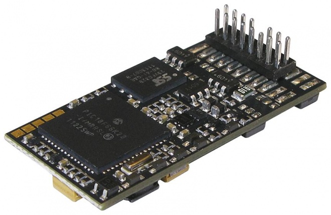 PluX16 decoder feedback enabled<br /><a href='images/pictures/Roco/10882_rgb.jpg' target='_blank'>Full size image</a>